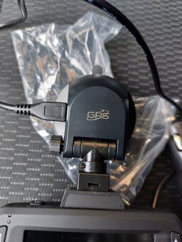 Kamera do auta Niceboy Pilot Q8 NOVÁ - 12