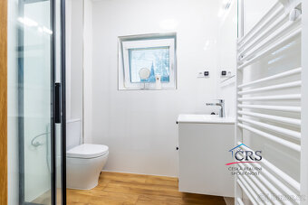 Kompletně zrekonstruovaná chata k trvalému bydlení - Říčany - 12