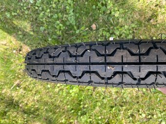 ORIGINÁL NEPOUŽITÉ PŘEDNÍ KOLO 16 NA MOTOCYKL JAWA ČZ - 12