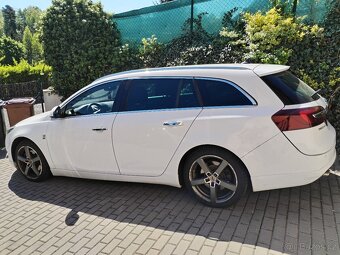 Prodám Opel Insignia OPC line 2.0cdti - 12