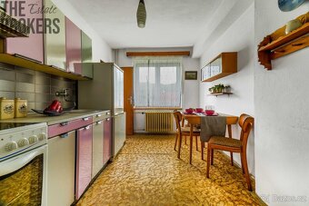 Prodej rodinného domu 225 m², pozemek 962 m², Hradištko-Piko - 12