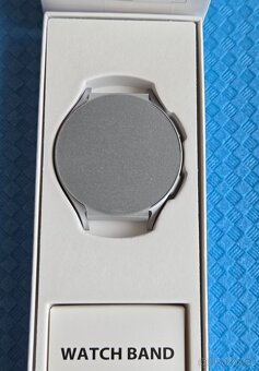 Samsung Galaxy Watch7 Watch 7 44mm LTE silver ROZBALENO - 12