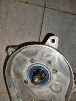 Polomotor babetta 210 - 12