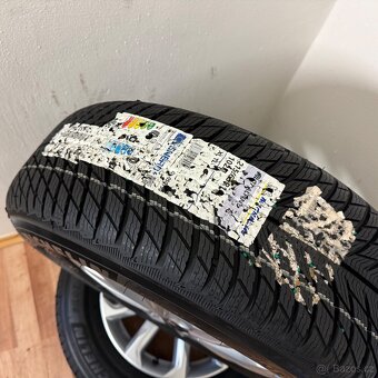 VW T7 MULTIVAN 5x120 R16 ET60+ZIMNÍ 215/65R16 7,5mm - 12