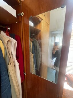 Šatní skříň za odvoz - 12