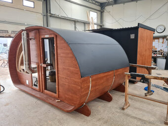 Oválná sauna s odpočívárnou - 12