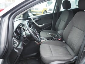2012 Opel Astra 1.4i, 74 kW Tourer - 12