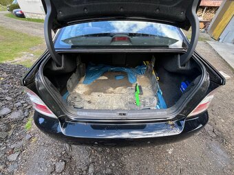 Subaru Legacy 2.0 - 12