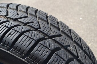Skoro NOVÉ zimní kola Š.Rapid/Fabia 3/VW Polo-175/70R14 - 12