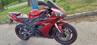 Yamaha yzf R1 2006 Akrapovič - 12