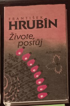 Knihy s poezií od různých básníků - 12