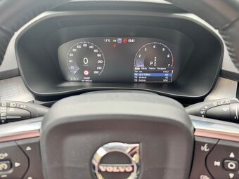 Volvo XC40 T4 140kw AT - 12