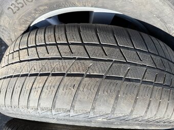 Zimní sada Volvo - 235/60/17 V XL - Barum - 5x108 - 12