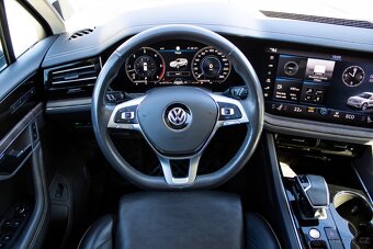 Volkswagen Touareg 3.0 V6 TDI SCR 286k Elegance 4Motion Tipt - 12