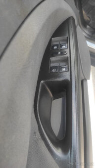 Seat Altea XL 1.9 PD, 77 kW jestě bez filtru DPF - 12