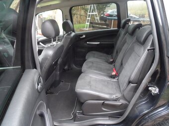 Ford Galaxy 2.2 TDCI 147 KW Titanium,Xenon,Navi,7Míst - 12