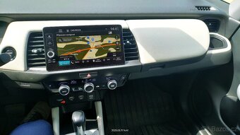 Zánovní Honda Jazz Hybrid, ČR, záruka - 12