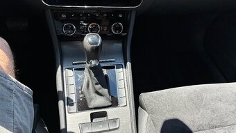 Škoda Superb kombi 1.5 TSi r.v.2020 110 kW STYLE PLUS ČR DPH - 12