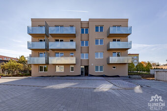 Pronájem bytu 1+kk v novostavbě, 28 m², Uherské Hradiště - S - 12