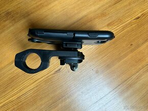 Outdoorový voděodolný obal Cygnett pro mobily - 12