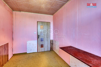 Prodej bytu 4+1, 85 m², Hostomice, ul. Dobříšská - 12