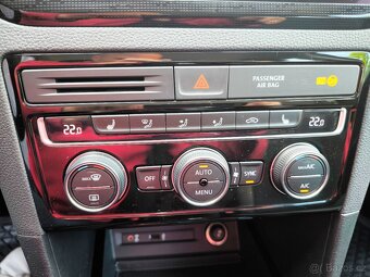 Volkswagen Golf Sportsvan 1.5TSi/ kW  ČR, serviska  - 12