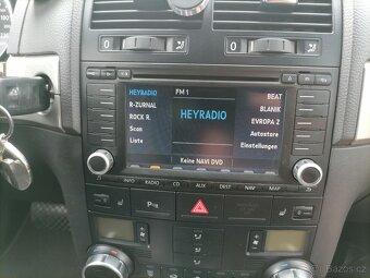 VW Touareg 3.0 tdi 165kw - 12