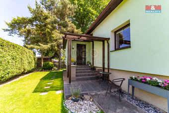 Prodej rodinného domu, pozemek 857m² v Pomezí nad Ohří - 12