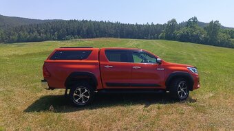 prodám Toyota Hilux - 12