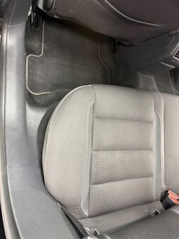 VŠ golf 2.0 TDi 103kw - 12