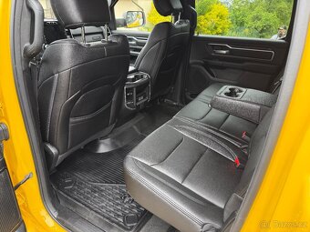 DODGE RAM 1500 HEMI LONGBED YELLOW JACKET - 12