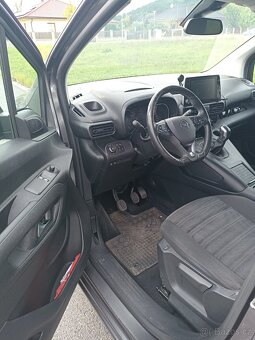 Opel Combo 1.5 Hdi - 12