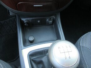 HYUNDAI 4x4 SANTA FE 2.2 CRDi 114kw 2009 nový čr.166 255km. - 12