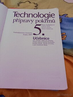 Učebnice - 12