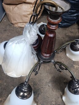 Lustry různé druhy 3 ks - 12