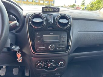 Dacia Lodgy 1,6SCe,ČR,1MAJITEL,7Míst,12/2017,76tkm - 12