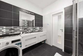 Prodej RD 4+1 (243m2), pozemek 907m2, Kuřim, Tišnovská - 12