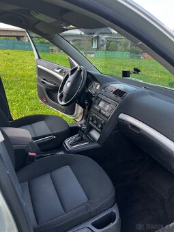 Škoda octavia 2  77kw 2007 1,9 tdi - 12