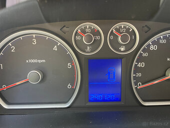 Hyundai i30 1.6crdi kombi - 12