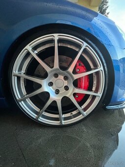 Volkswagen Golf 6R - 12