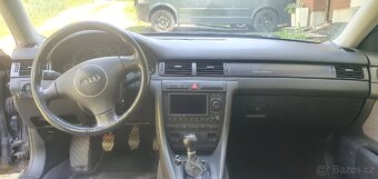 Audi A6 Allroad 2.5 tdi 132Kw BAU - 12
