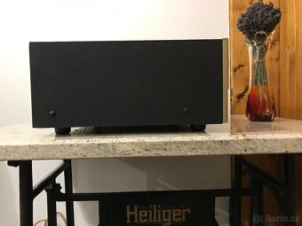 Marantz SR 810 Top stav - 12