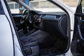 Octavia Combi 2.0 TDI 184k Scout DSG 4x4 - 12