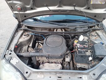 Fiat Punto 1.2 klima , originál 92tis.km,bez koroze - 12