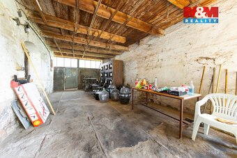 Prodej zemědělské usedlosti 263m² s pozemkem 1250m², Šumice - 12