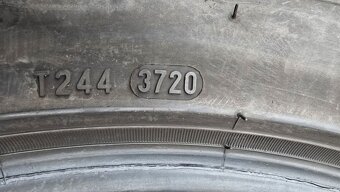 Zimní pneumatiky 255/45/19 Pirelli - 12