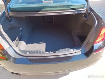 BMW řady 5 F10 530d xd 190kw. M paket - 12