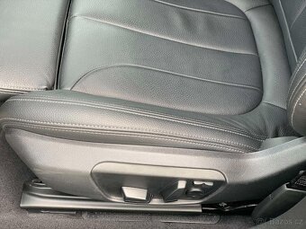 BMW Řada 2/220i 131 kW/Gran Coupe xDrive/M-Paket/9.2022 - 12