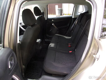 Peugeot 2008 1.2 VTi,navigace,1.majitel,serviskní kniha,TOP - 12