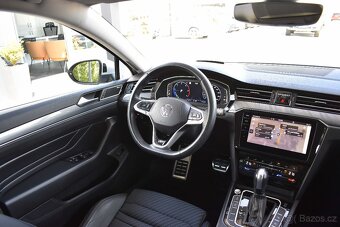 Volkswagen Passat, 2.0TDi.R-LINE.4x4.FULL VÝBAVA.PRAV.SERVIS - 12